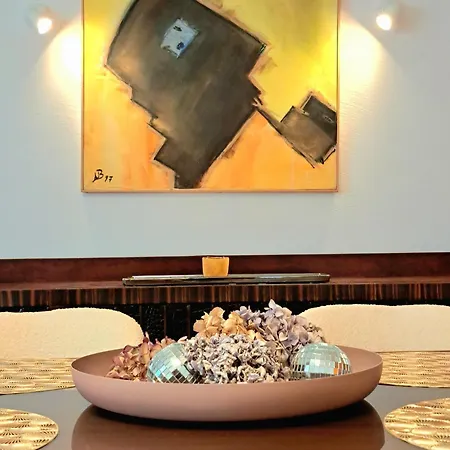 Apartment Art & Living I Im Speckguertel Von Frankfurt I Messe