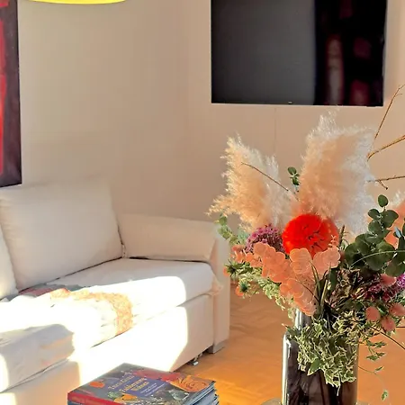 Apartment Art & Living I Im Speckguertel Von Frankfurt I Messe *