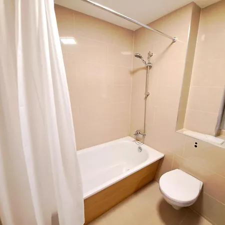 Appartement Art Farm I Group Near Frankfurt I Messe Schoneck