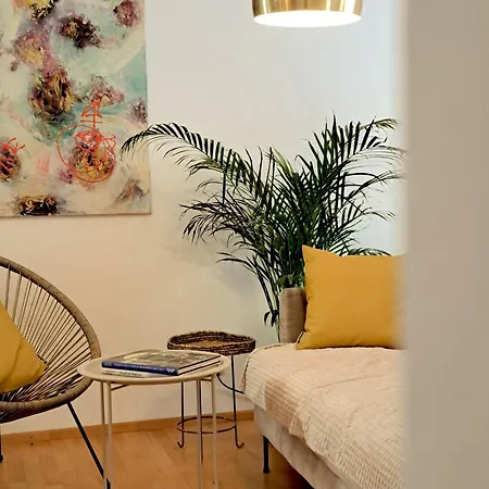 Apartment Art & Living I Im Speckguertel Von Frankfurt I Messe Schoneck