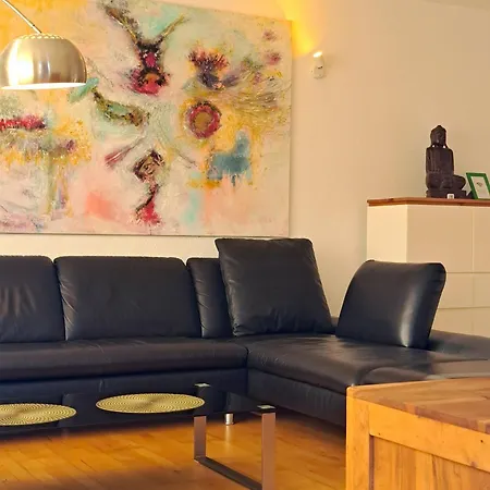 Apartment Art & Living I Im Speckguertel Von Frankfurt I Messe Schoneck