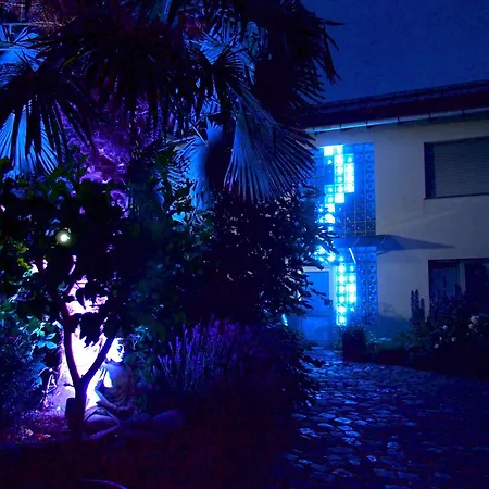 Art Farm I Group Near Frankfurt I Messe Appartement *