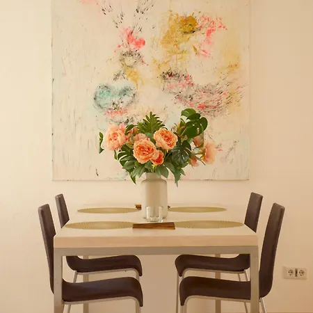 Appartement Art Farm I Group Near Frankfurt I Messe Schoneck