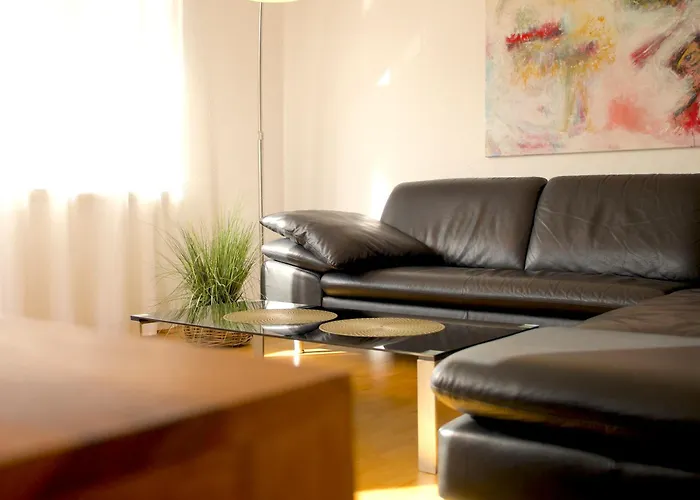 Art Farm I Group Near Frankfurt I Messe Schoneck